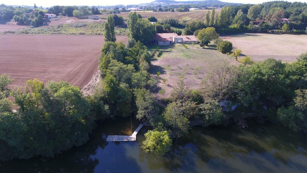Gites Clodeguy No 2 Saint-Sylvestre-sur-Lot Exterior photo